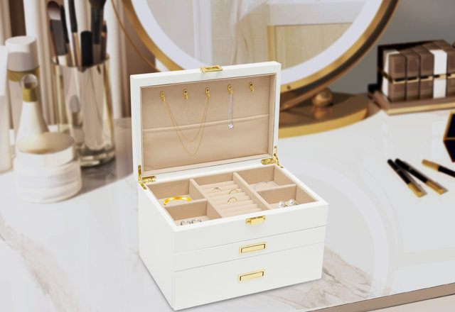 Our Best Jewelry Boxes Deals